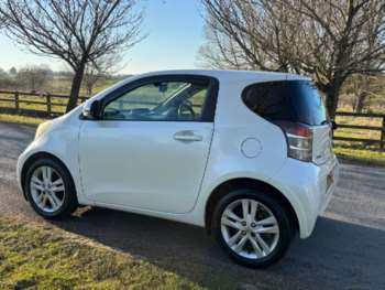 Used Toyota IQ 2010 for sale - 74094320: Photo