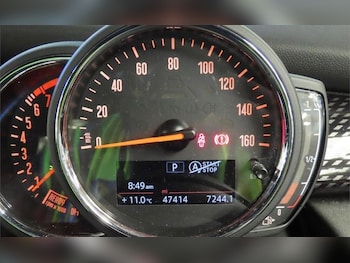 Used MINI Hatch 2019 for sale - 78414863: Photo