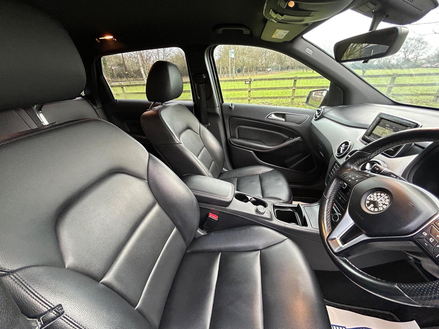 Used Mercedes-Benz B Class 2014 for sale - 77445676: Photo 14