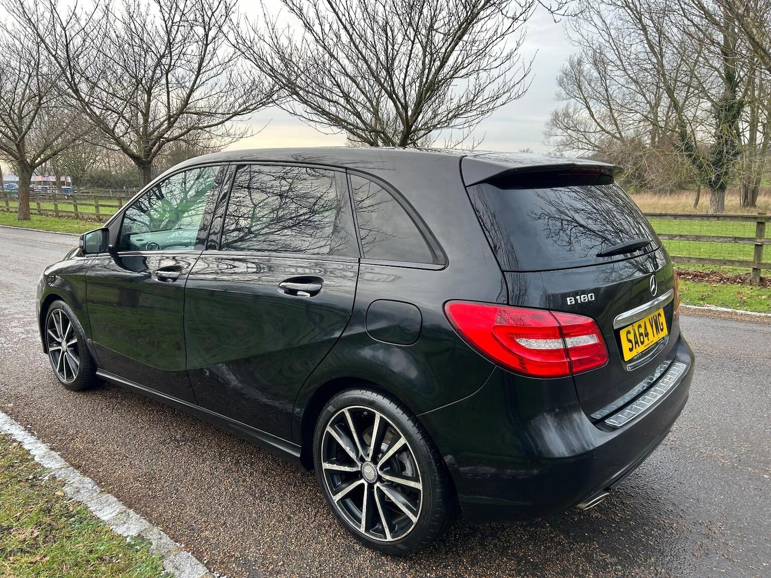 Used Mercedes-Benz B Class 2014 for sale - 77445676: Photo 6