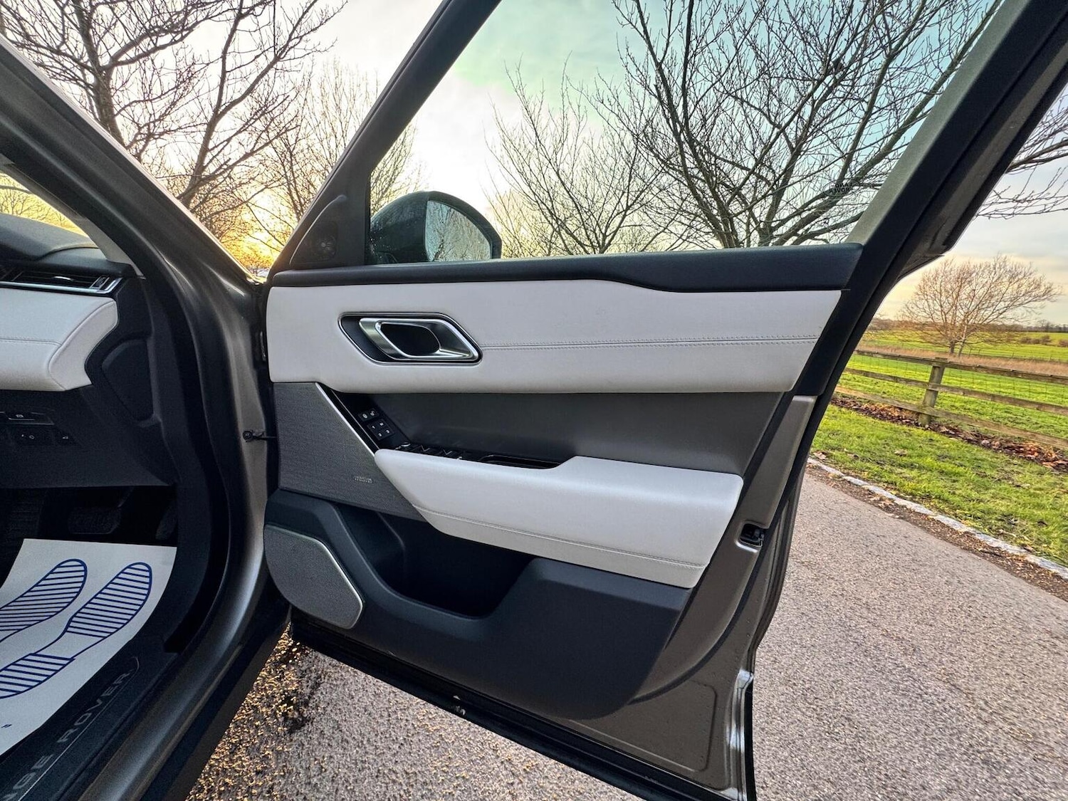 Used Land Rover Range Rover Velar 2018 for sale - 77445667: Photo 27