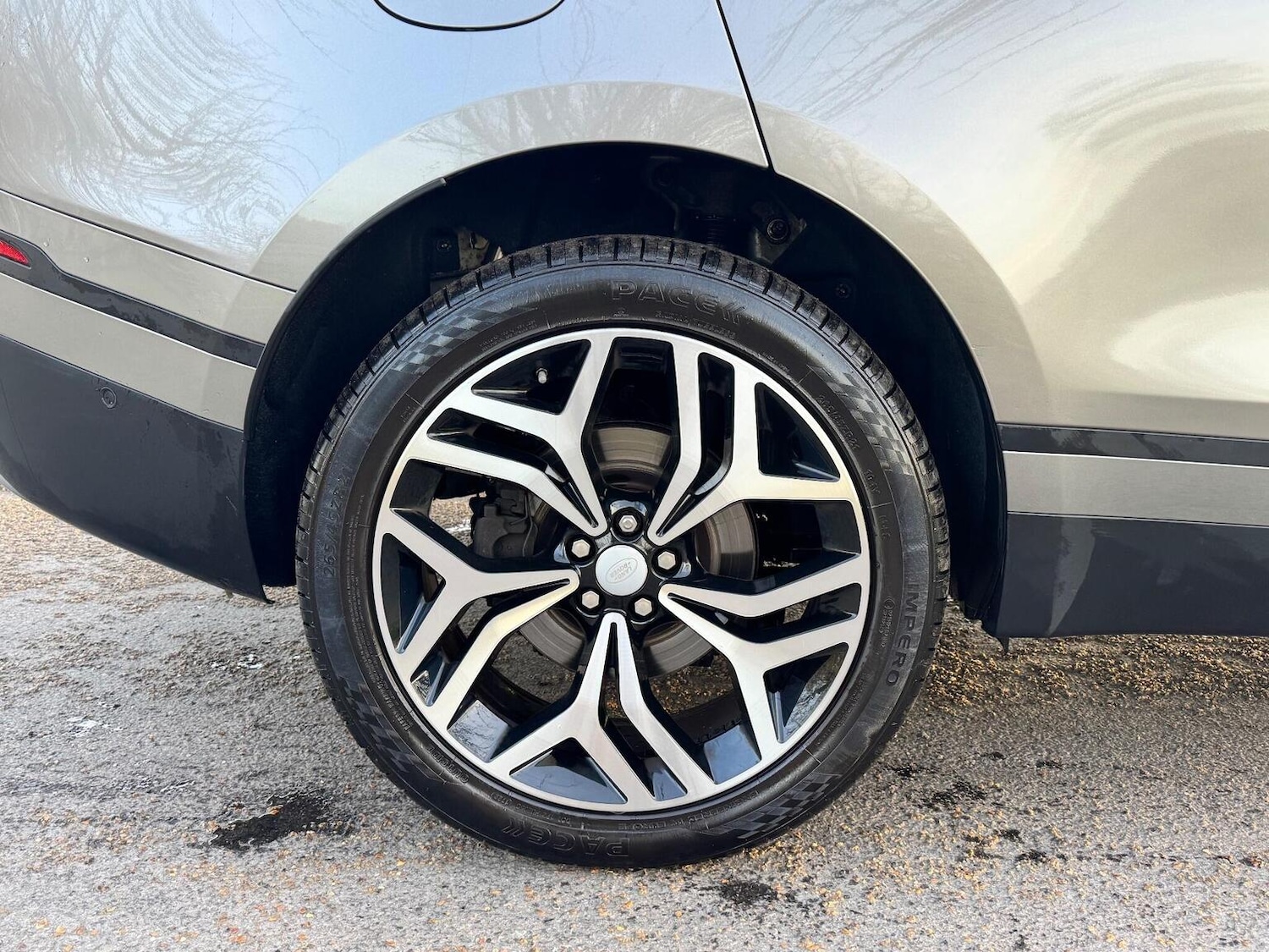 Used Land Rover Range Rover Velar 2018 for sale - 77445667: Photo 30