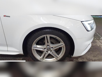 Used Audi A4 2017 for sale - 77616321: Photo