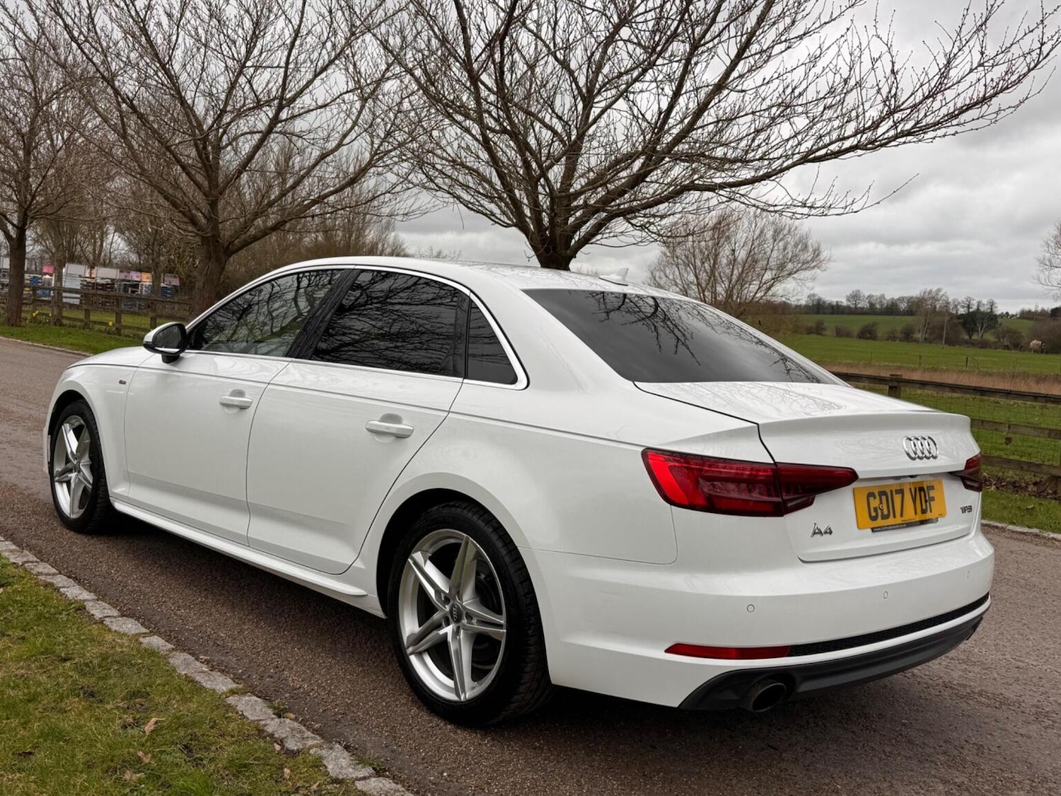 Used Audi A4 2017 for sale - 77616321: Photo 8
