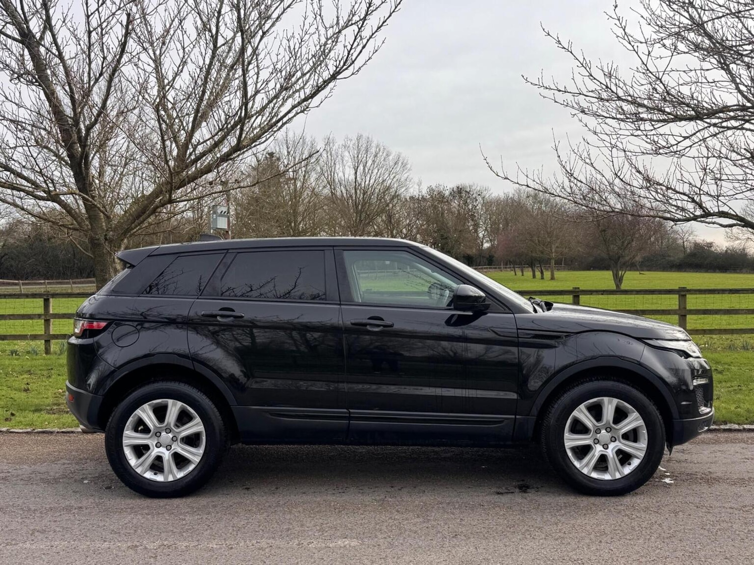Used Land Rover Range Rover Evoque 2017 for sale - 77541630: Photo 24
