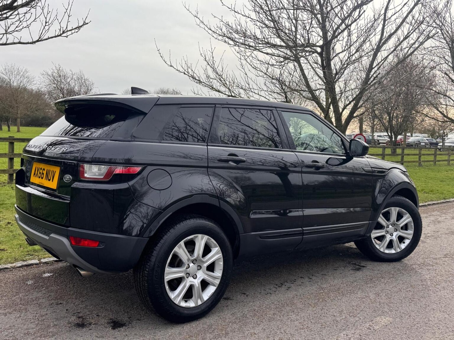 Used Land Rover Range Rover Evoque 2017 for sale - 77541630: Photo 5