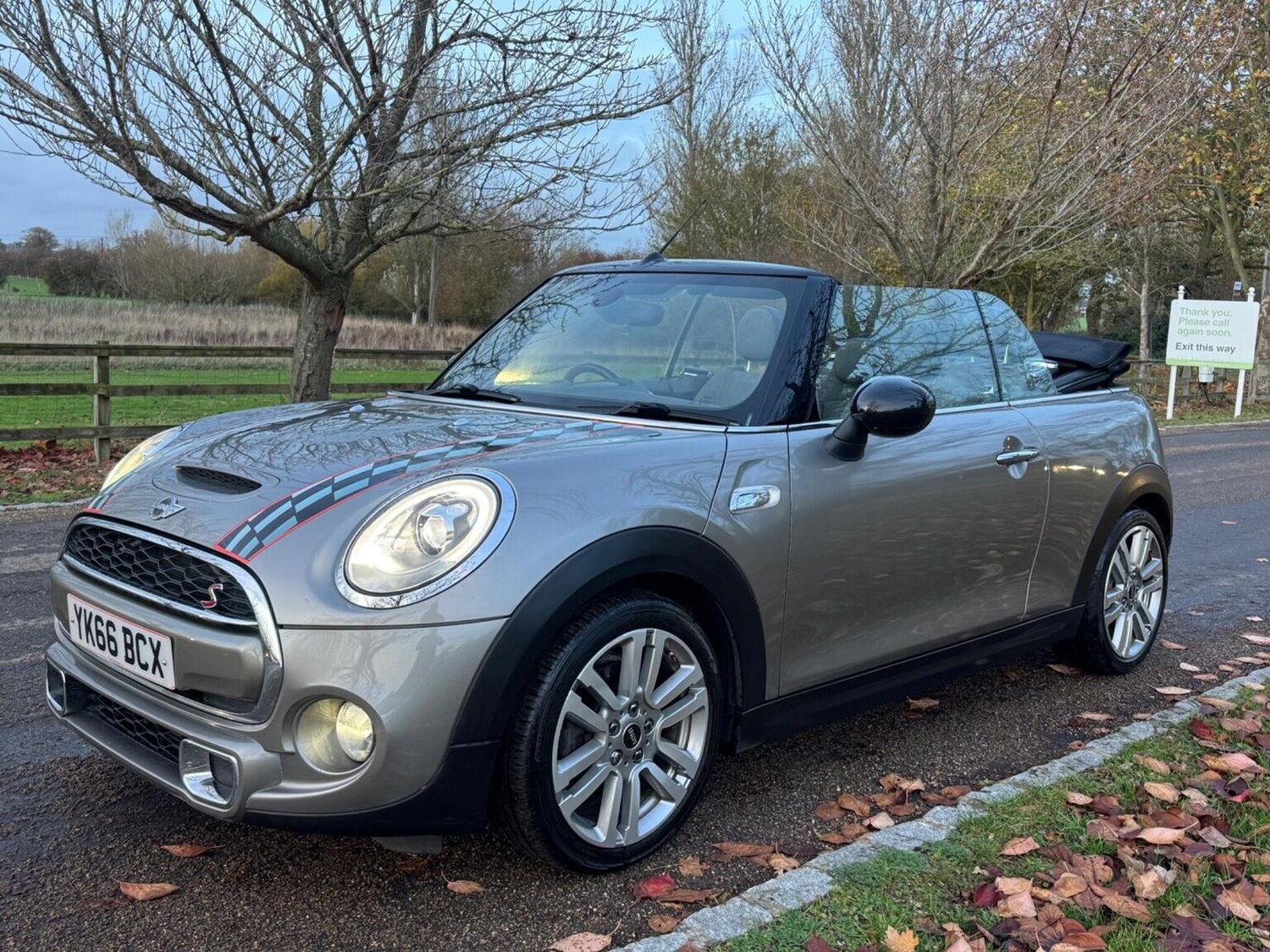 Used MINI Convertible 2016 for sale - 77445690: Photo 18
