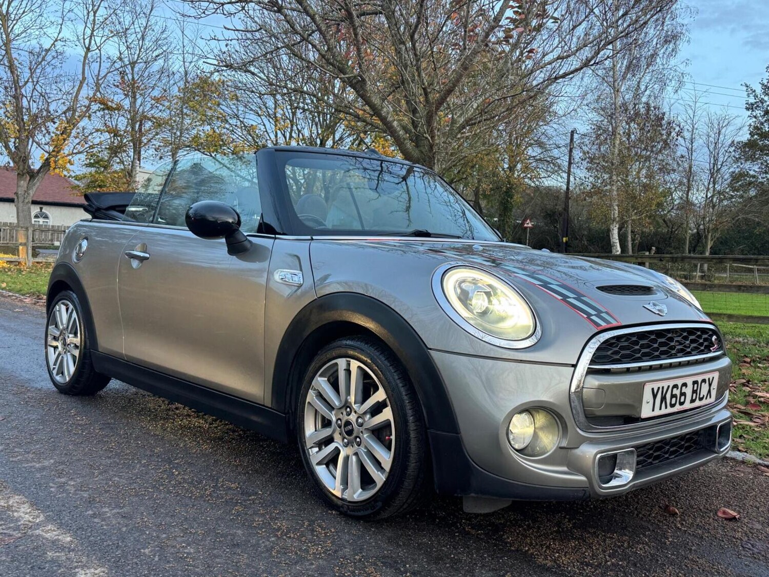 Used MINI Convertible 2016 for sale - 77445690: Photo 21