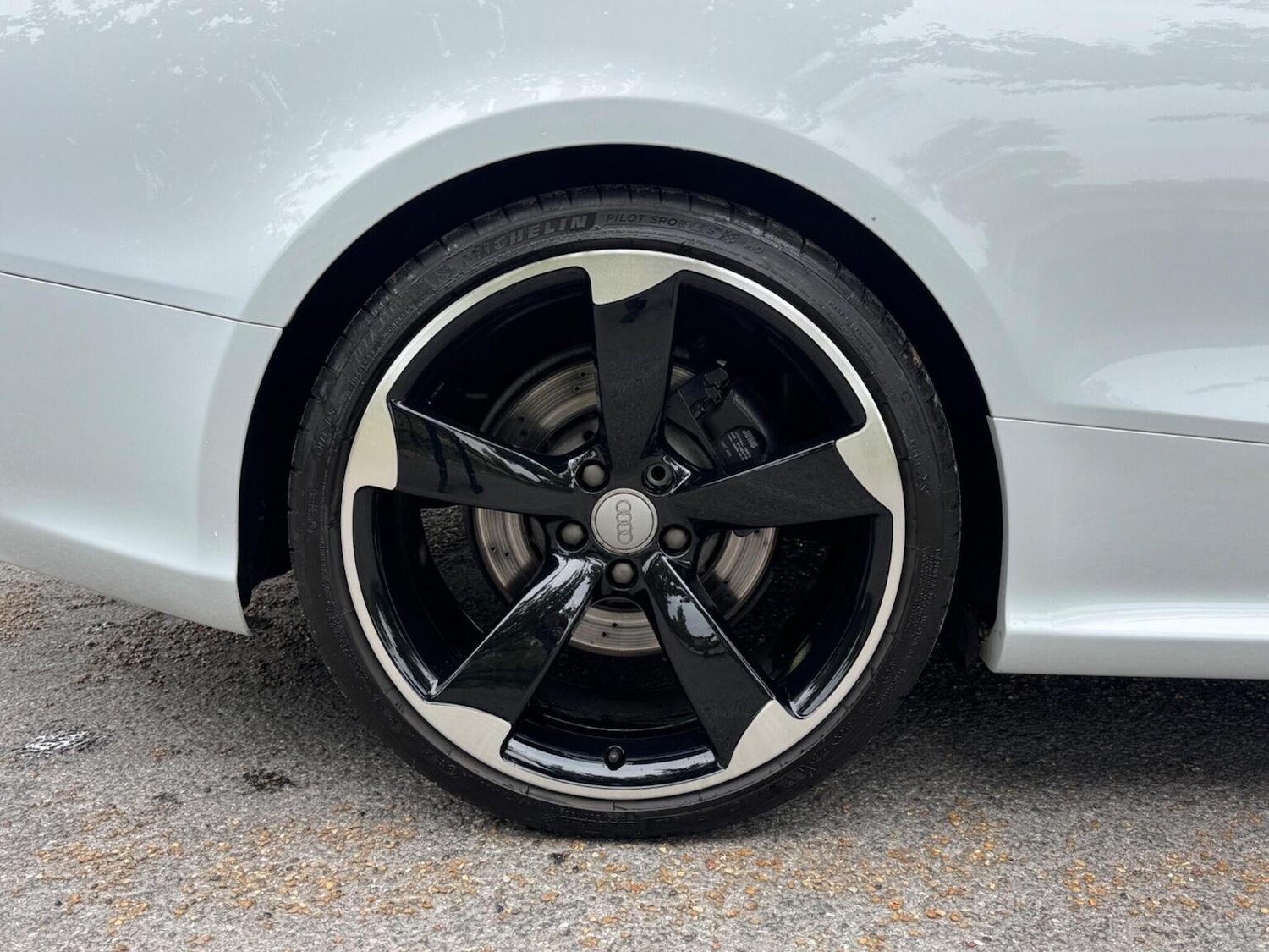 Used Audi RS5 2011 for sale - 77445659: Photo 17