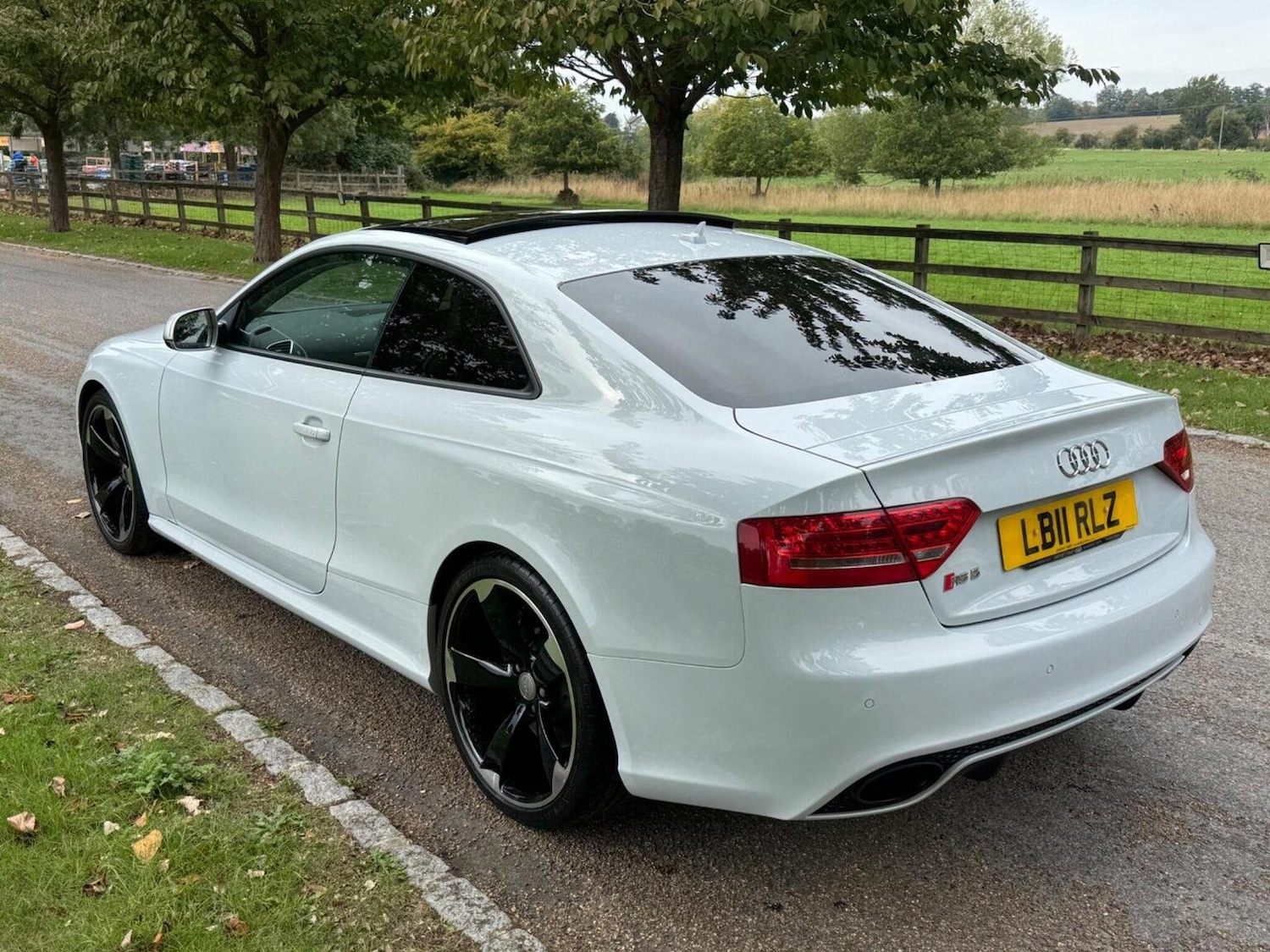 Used Audi RS5 2011 for sale - 77445659: Photo 31