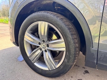 Used Volkswagen Tiguan 2017 for sale - 78383264: Photo