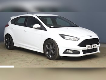 Used Ford Focus 2015 for sale - 76576171: Photo