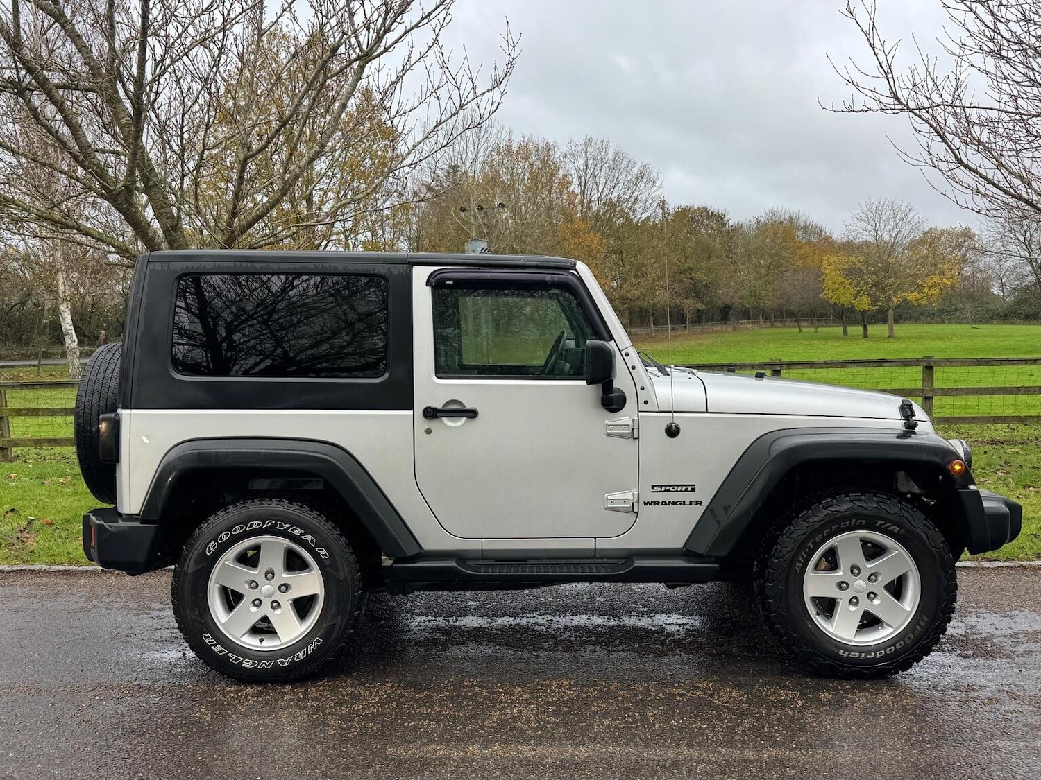 Used Jeep Wrangler 2015 for sale - 77445691: Photo 11
