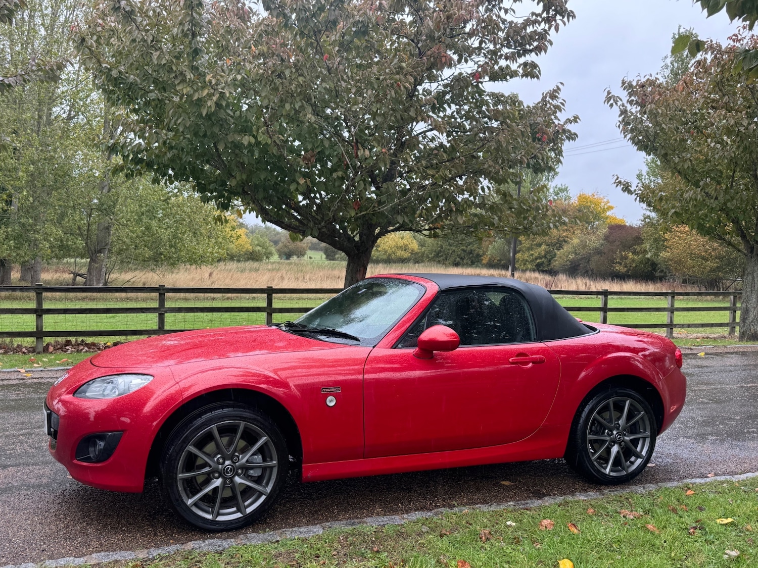 Used Mazda MX-5 2010 for sale - 76161560: Photo 4