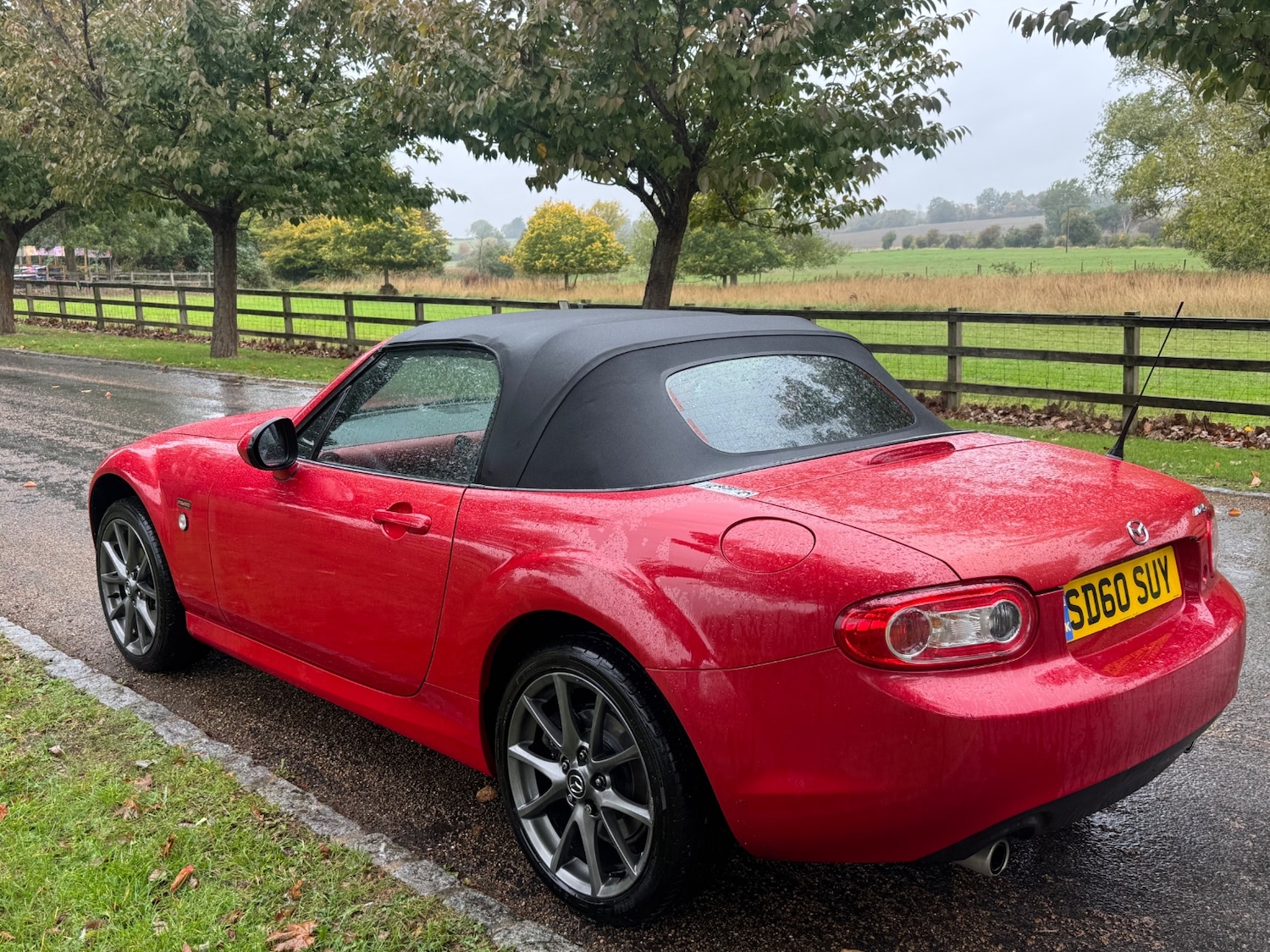 Used Mazda MX-5 2010 for sale - 76161560: Photo 5
