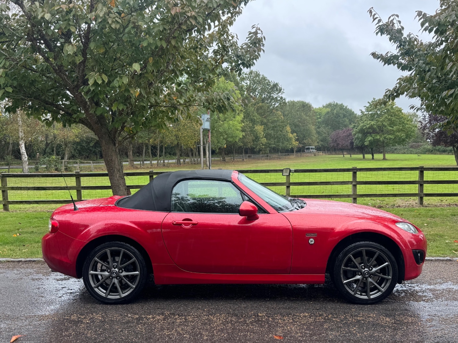 Used Mazda MX-5 2010 for sale - 76161560: Photo 9