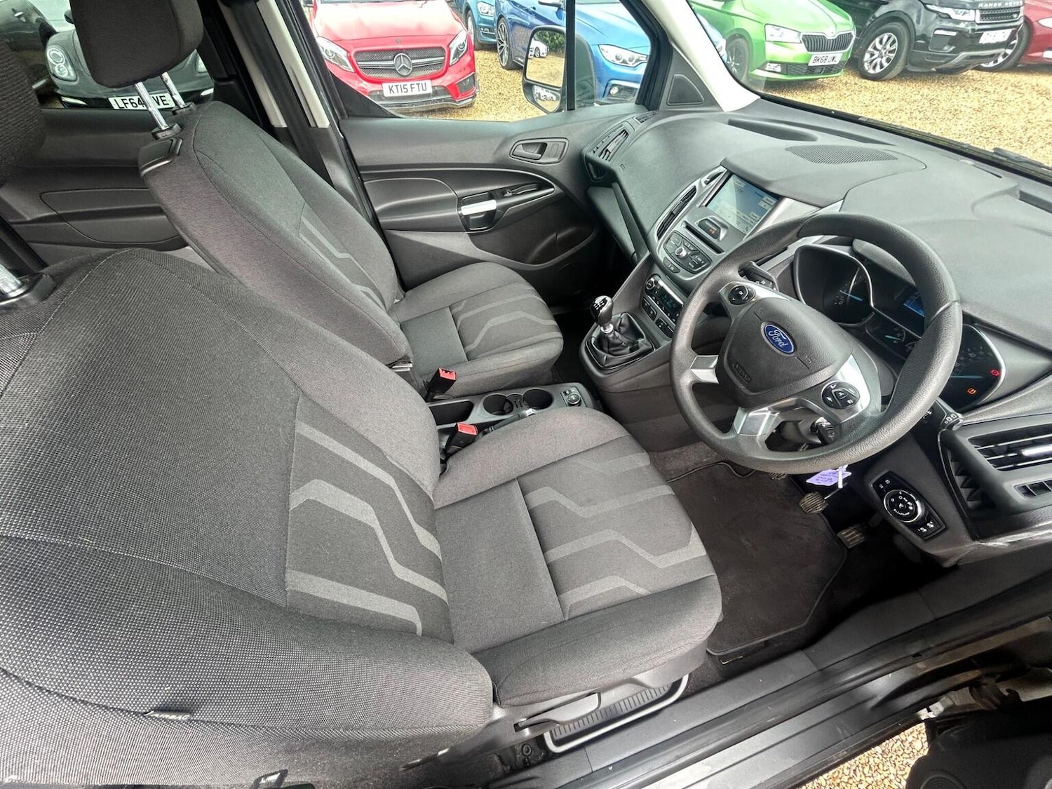 Used Ford Tourneo Connect 2017 for sale - 77981824: Photo 13