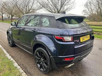 Used Land Rover Range Rover Evoque 2017 for sale - 77541633: Photo