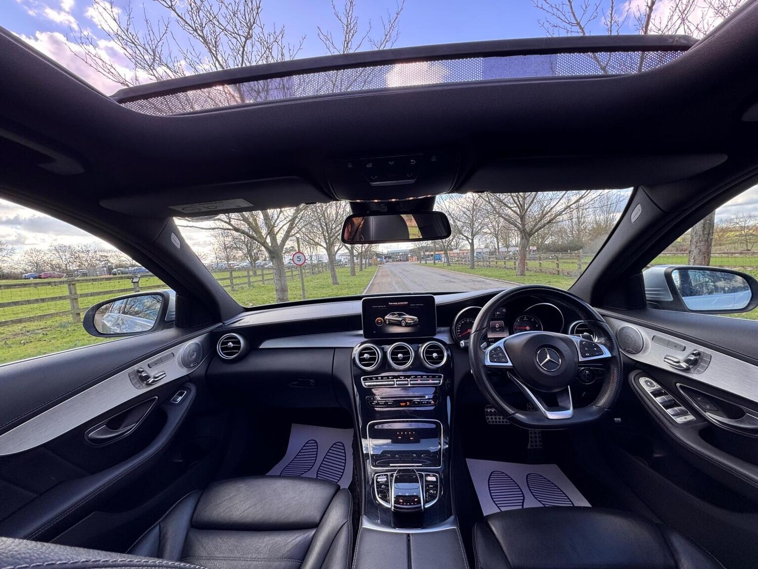 Used Mercedes-Benz C Class 2014 for sale - 77548341: Photo 20