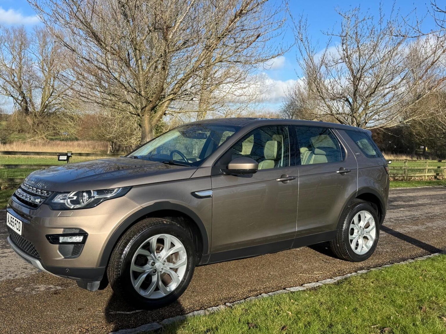 Used Land Rover Discovery Sport 2016 for sale - 77445671: Photo 11