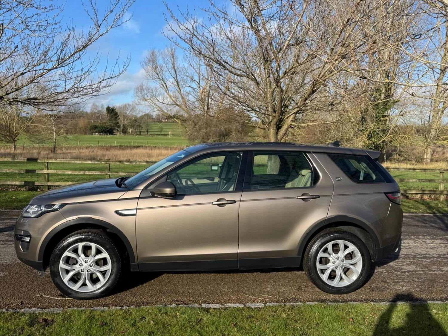 Used Land Rover Discovery Sport 2016 for sale - 77445671: Photo 14