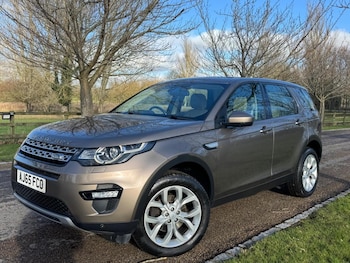 Land Rover Discovery Sport feature image