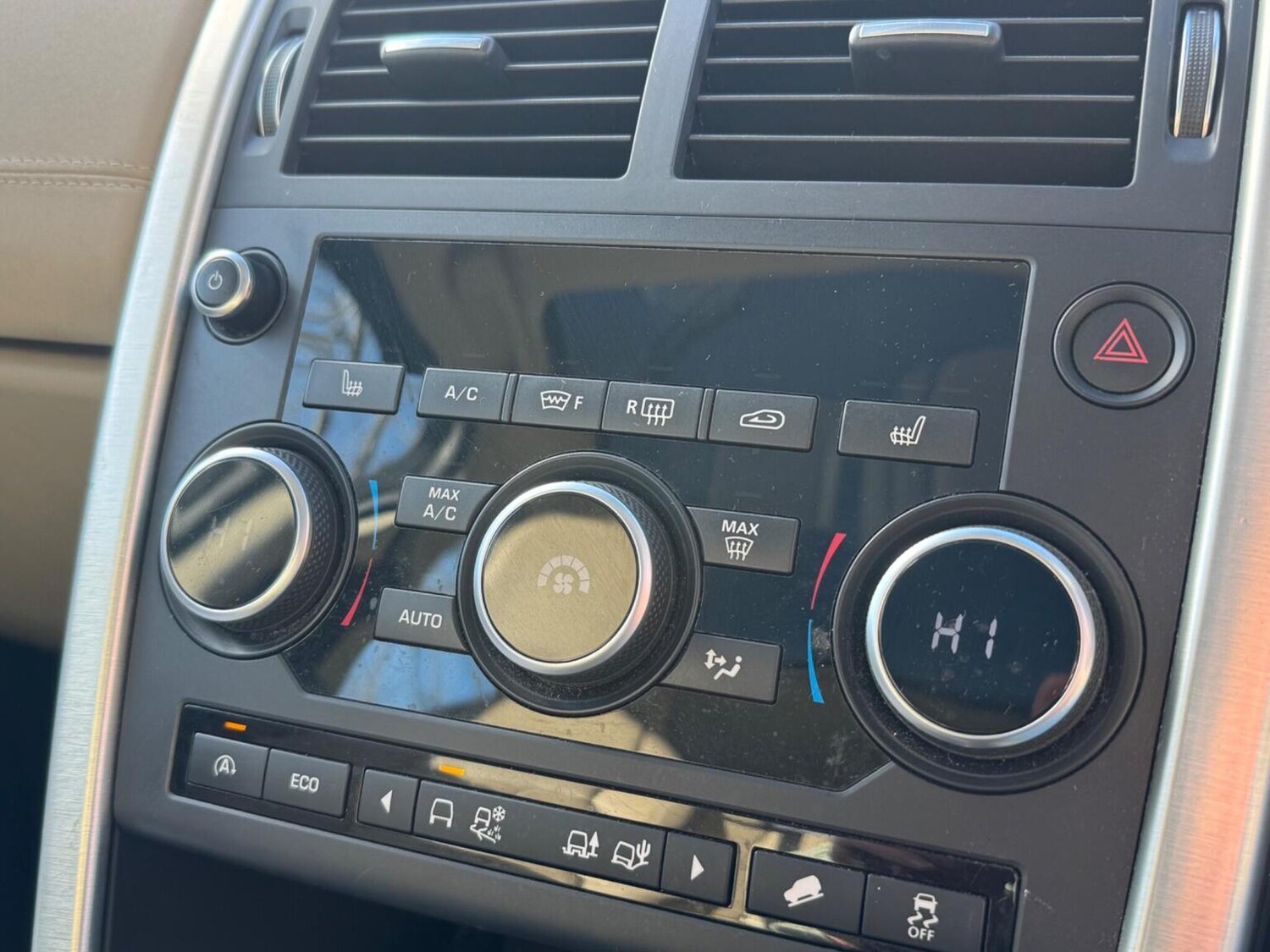 Used Land Rover Discovery Sport 2016 for sale - 77445671: Photo 38