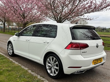 Used Volkswagen Golf 2019 for sale - 78584443: Photo