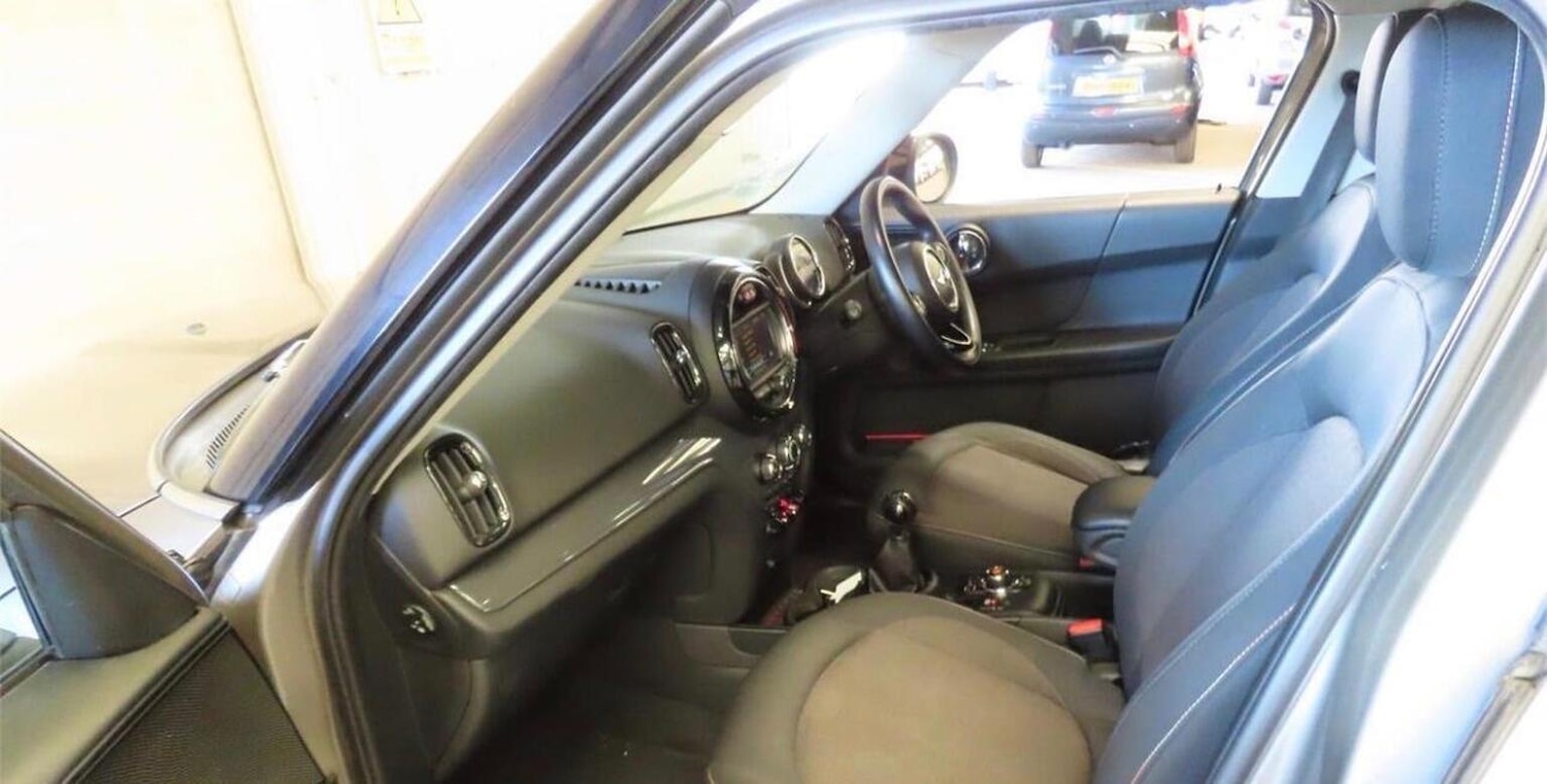 Used MINI Countryman 2017 for sale - 78121592: Photo 2