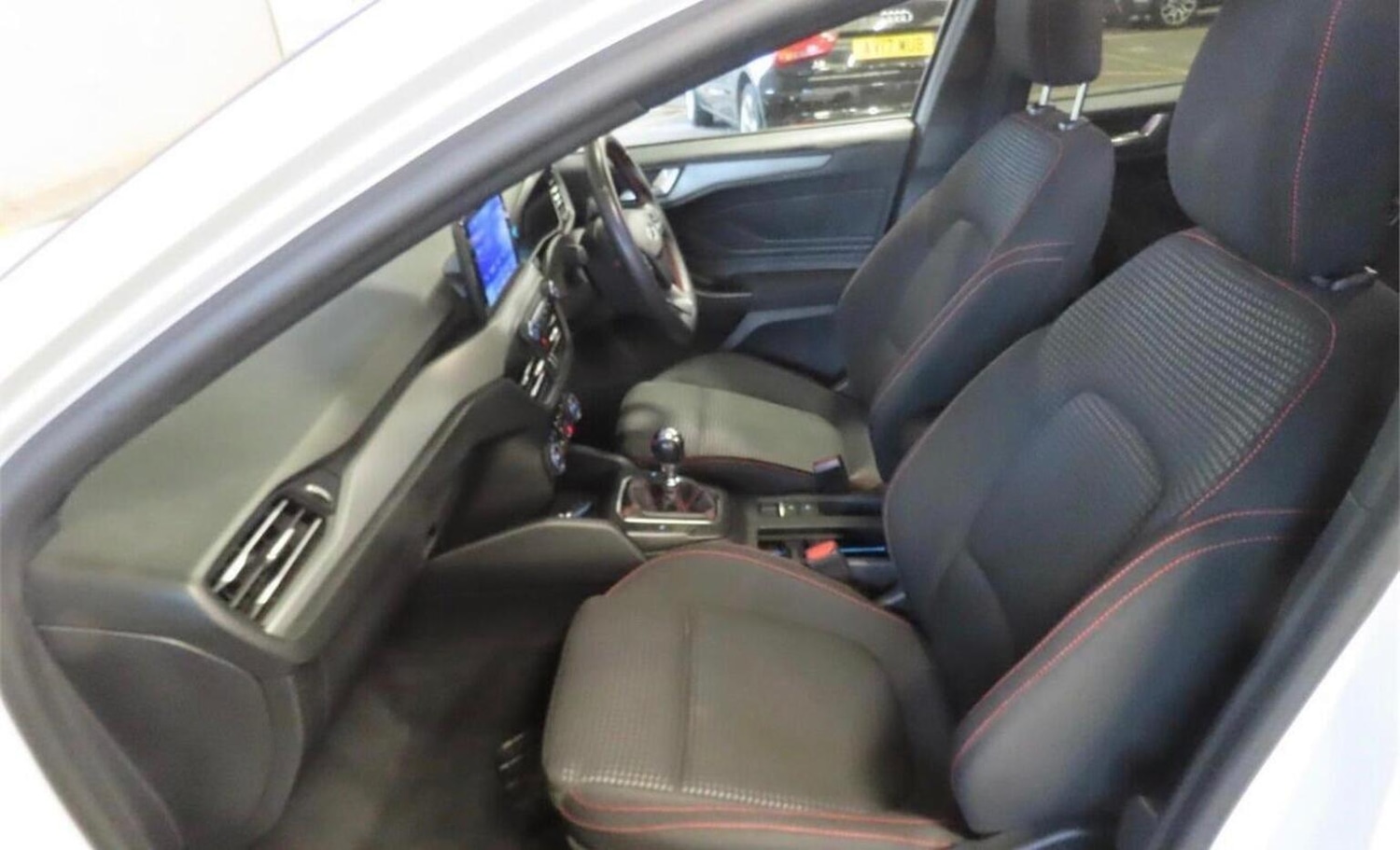 Used Ford Focus 2022 for sale - 77459899: Photo 2