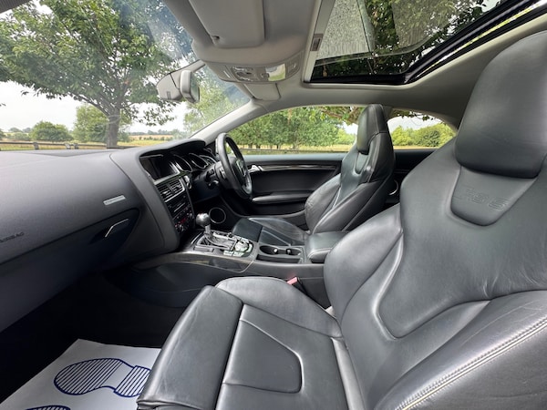 Used Audi RS5 2011 for sale - 75367220: Photo 15