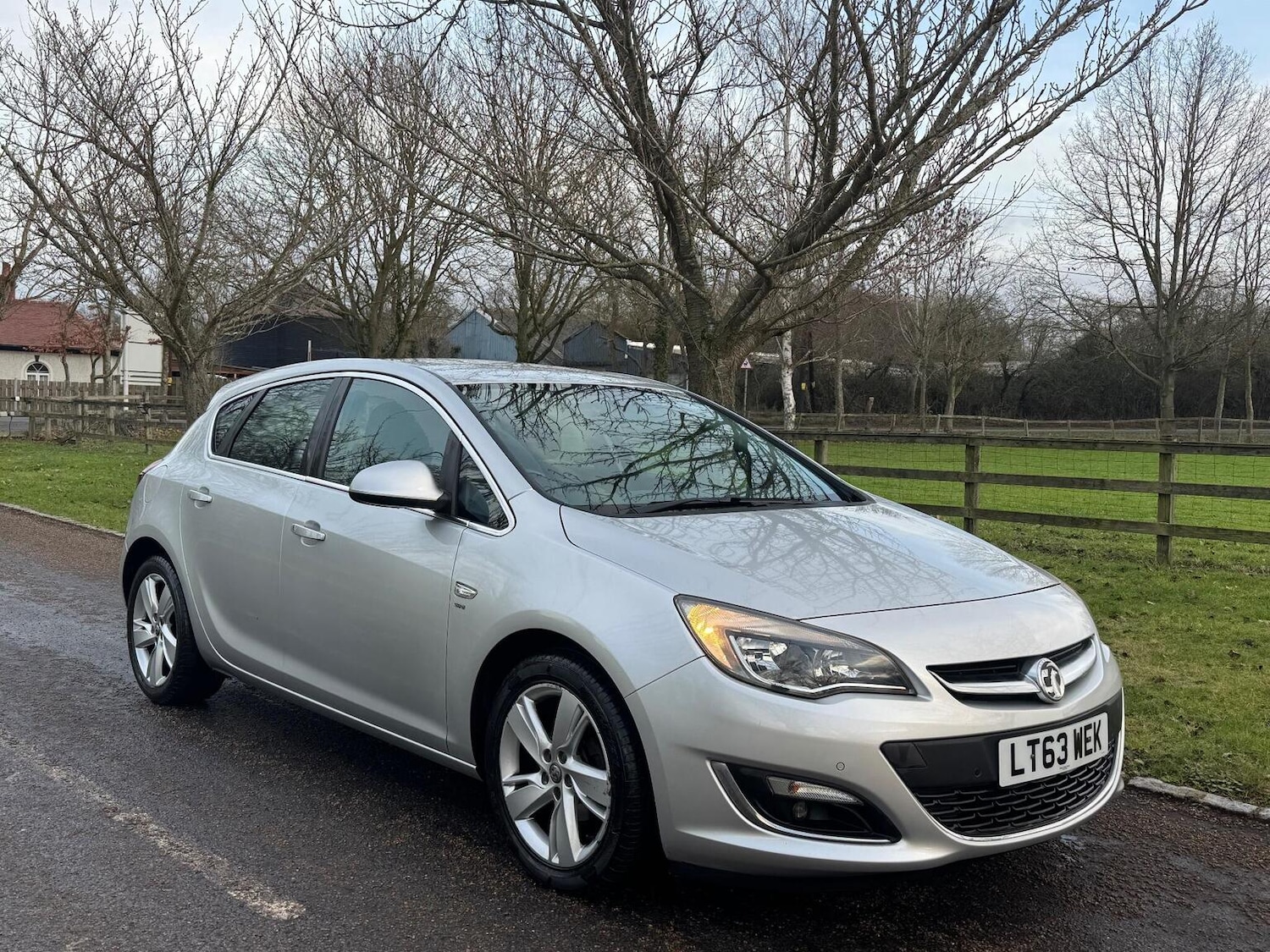 Used Vauxhall Astra 2013 for sale - 77445693: Photo 8