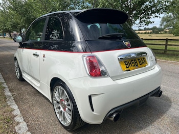 Used Abarth 595 2015 for sale - 79060144: Photo