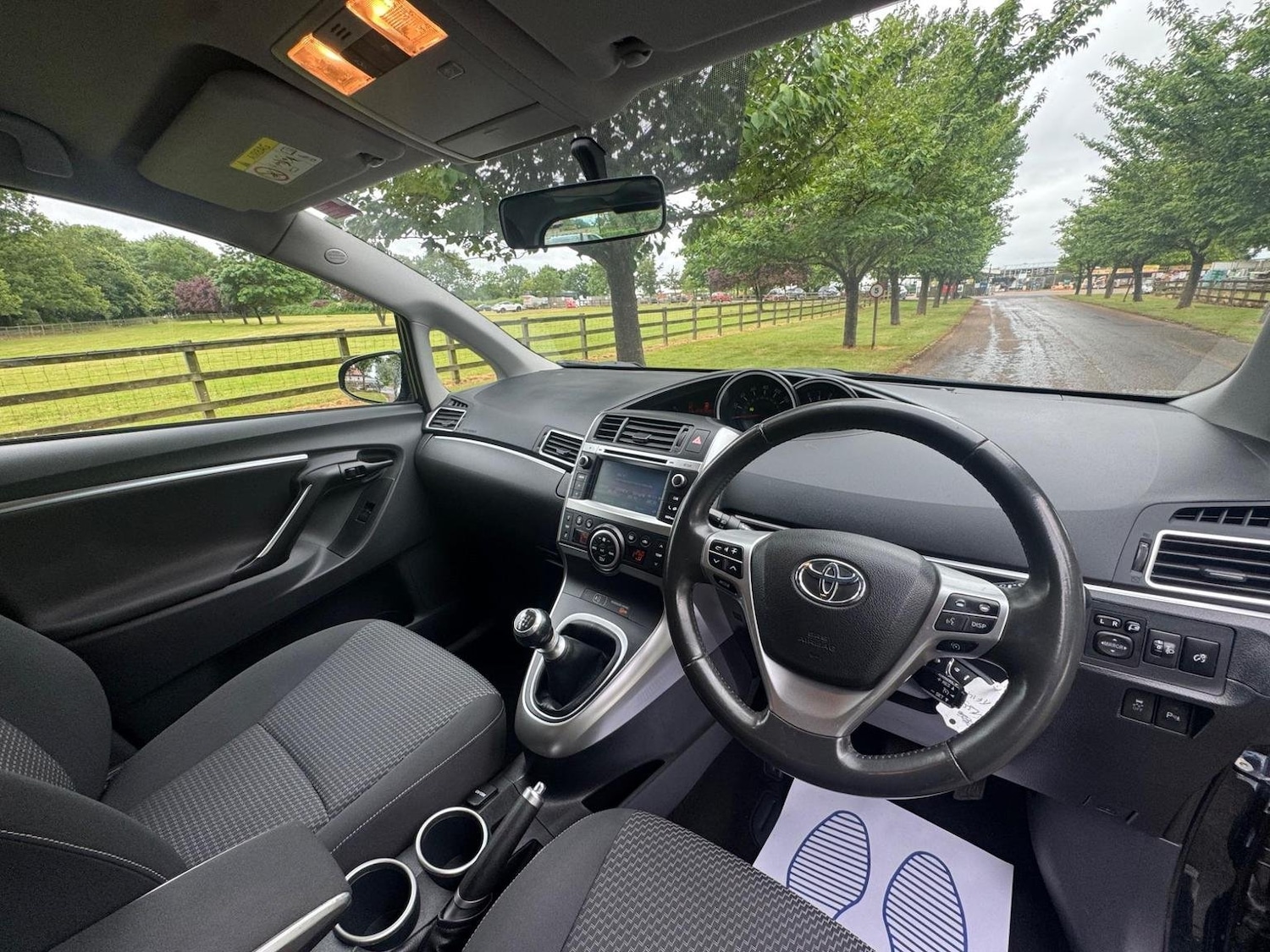 Used Toyota Verso 2015 for sale - 77445662: Photo 18