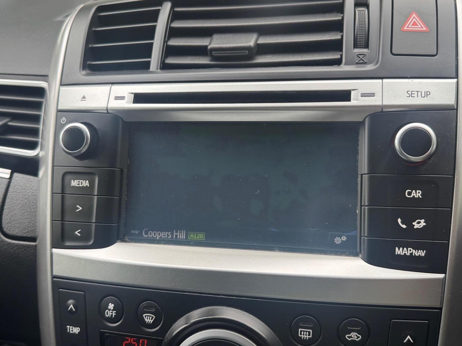 Used Toyota Verso 2015 for sale - 77445662: Photo 30