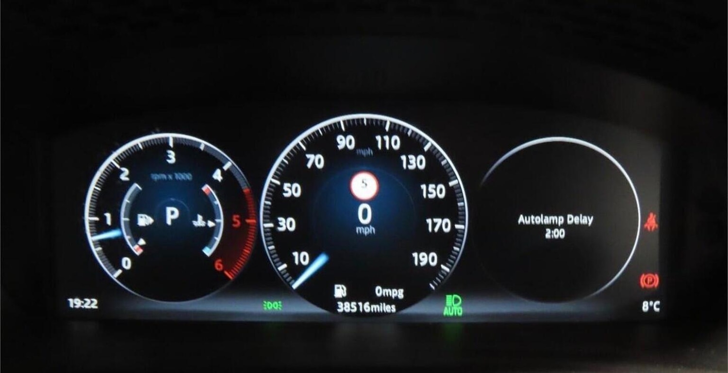 Used Jaguar XJ 2016 for sale - 78121591: Photo 3