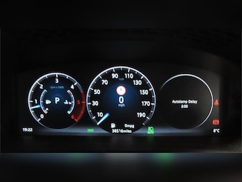 Used Jaguar XJ 2016 for sale - 78121591: Photo