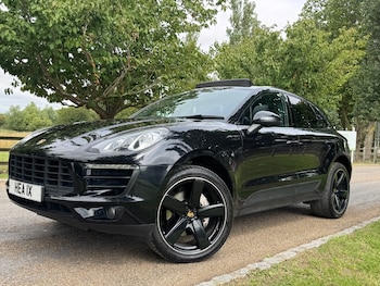 Porsche - Macan