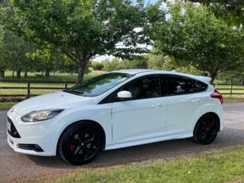 2013 (13) - 2.0T ST-2 5dr