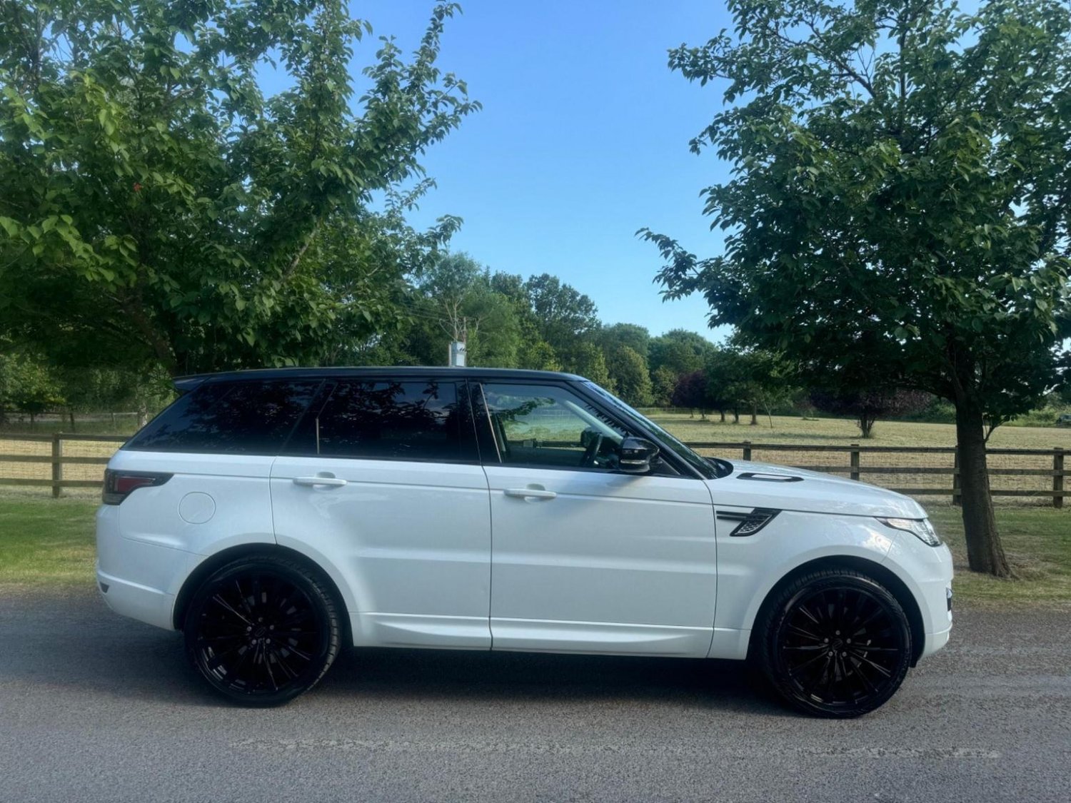 Used Land Rover Range Rover Sport 2013 for sale - 77445681: Photo 17