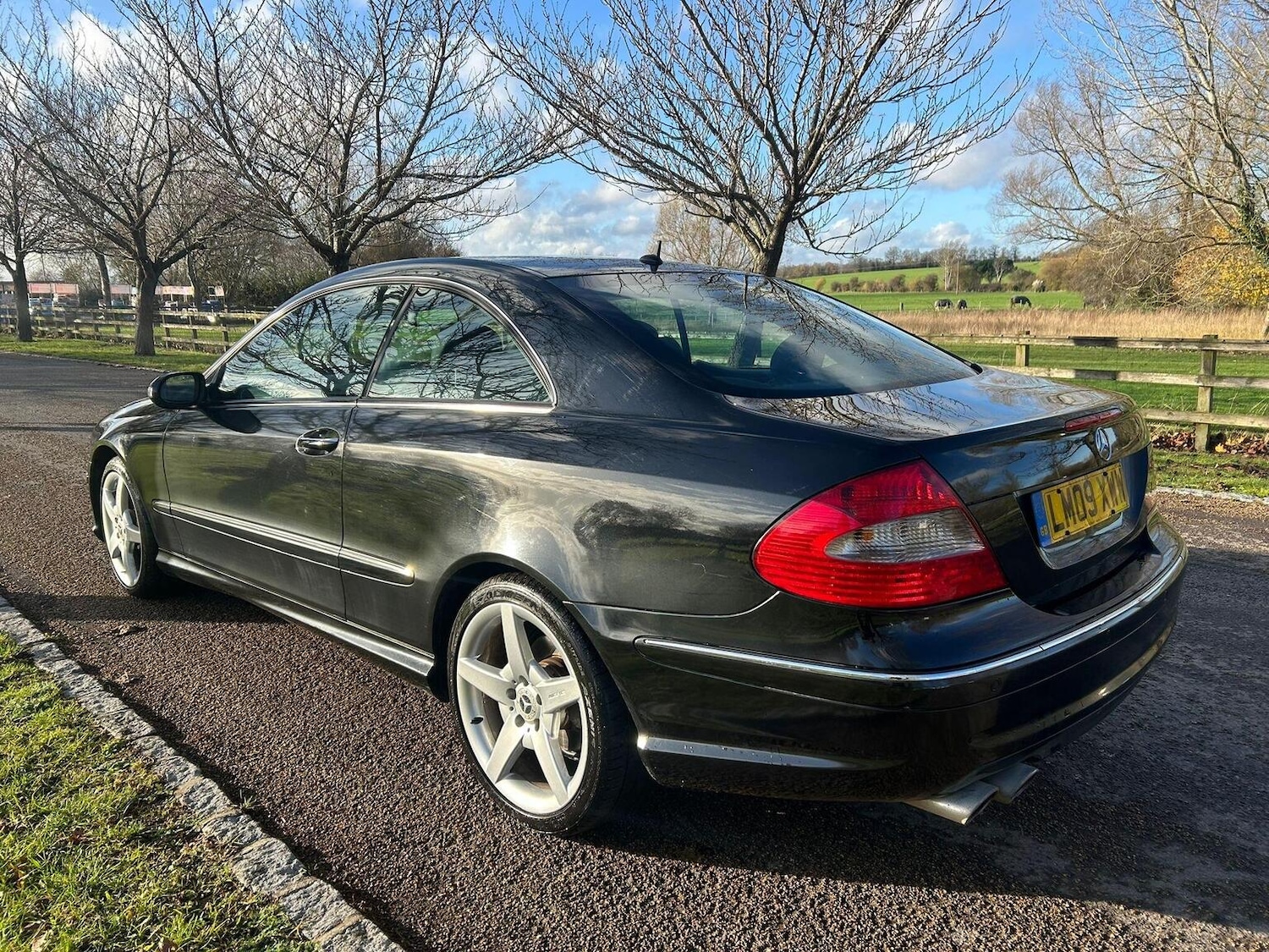 Used Mercedes-Benz CLK 2009 for sale - 77445689: Photo 11