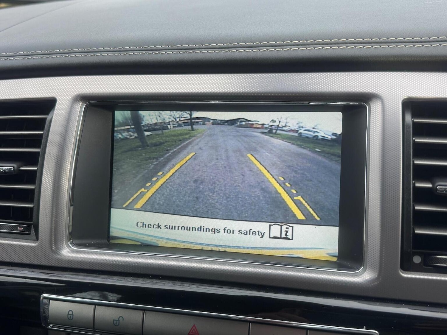 Used Jaguar XF 2011 for sale - 77445685: Photo 33