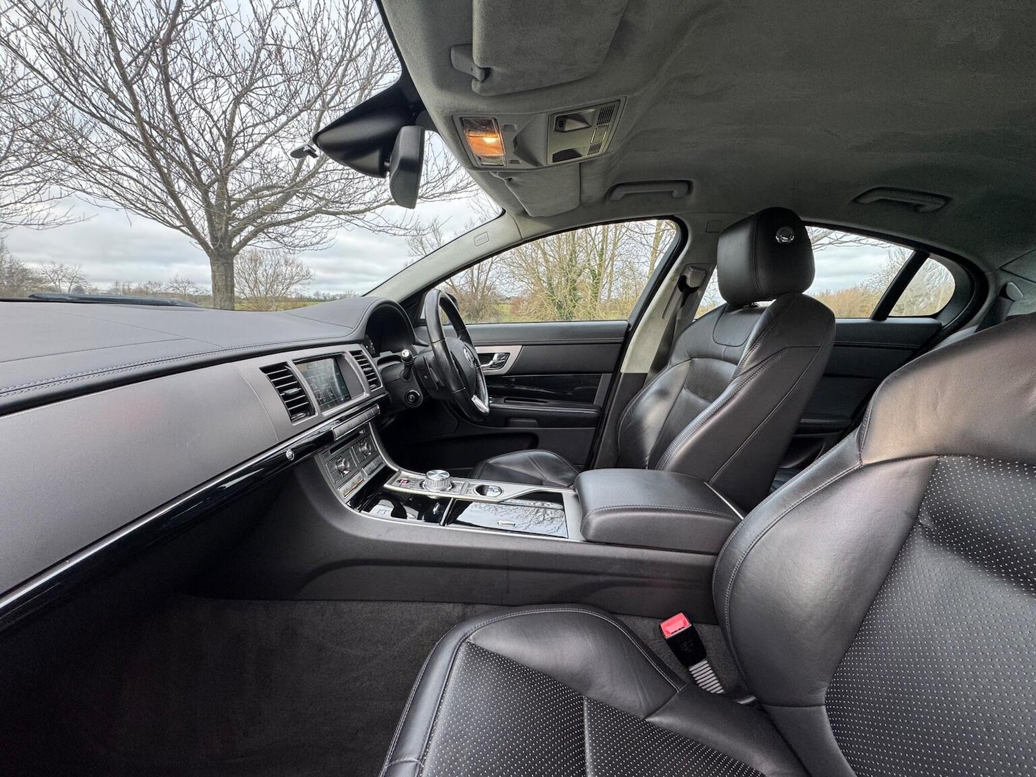 Used Jaguar XF 2011 for sale - 77445685: Photo 36