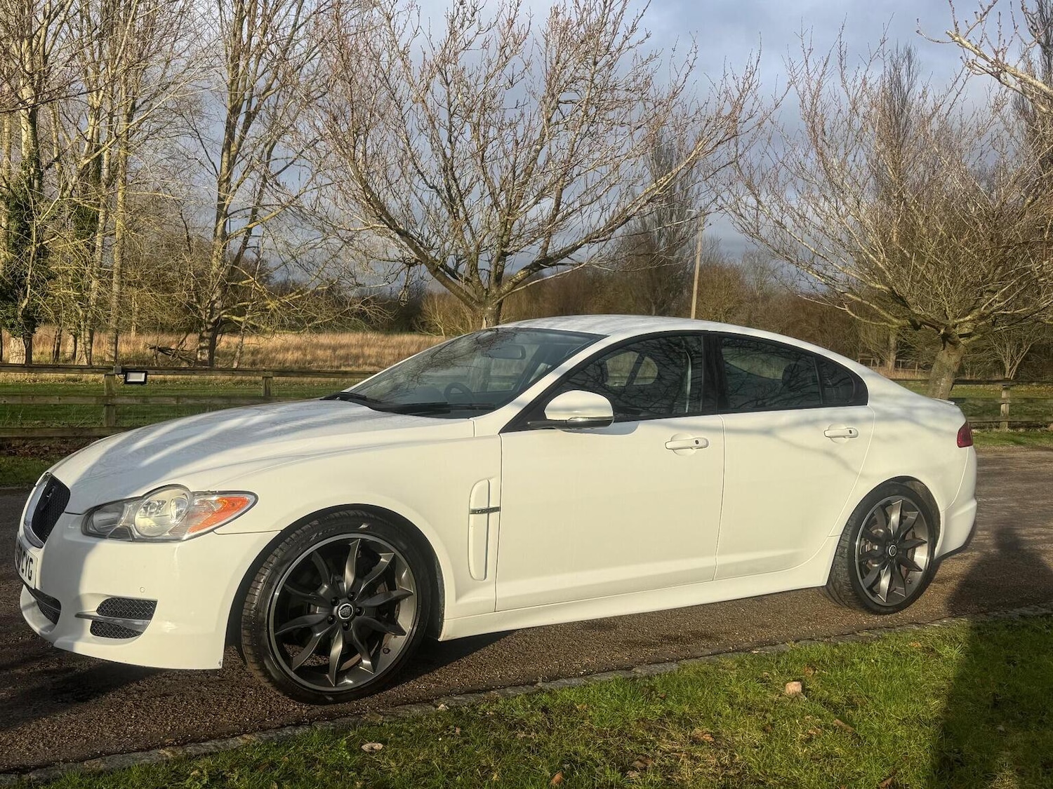 Used Jaguar XF 2011 for sale - 77445685: Photo 8