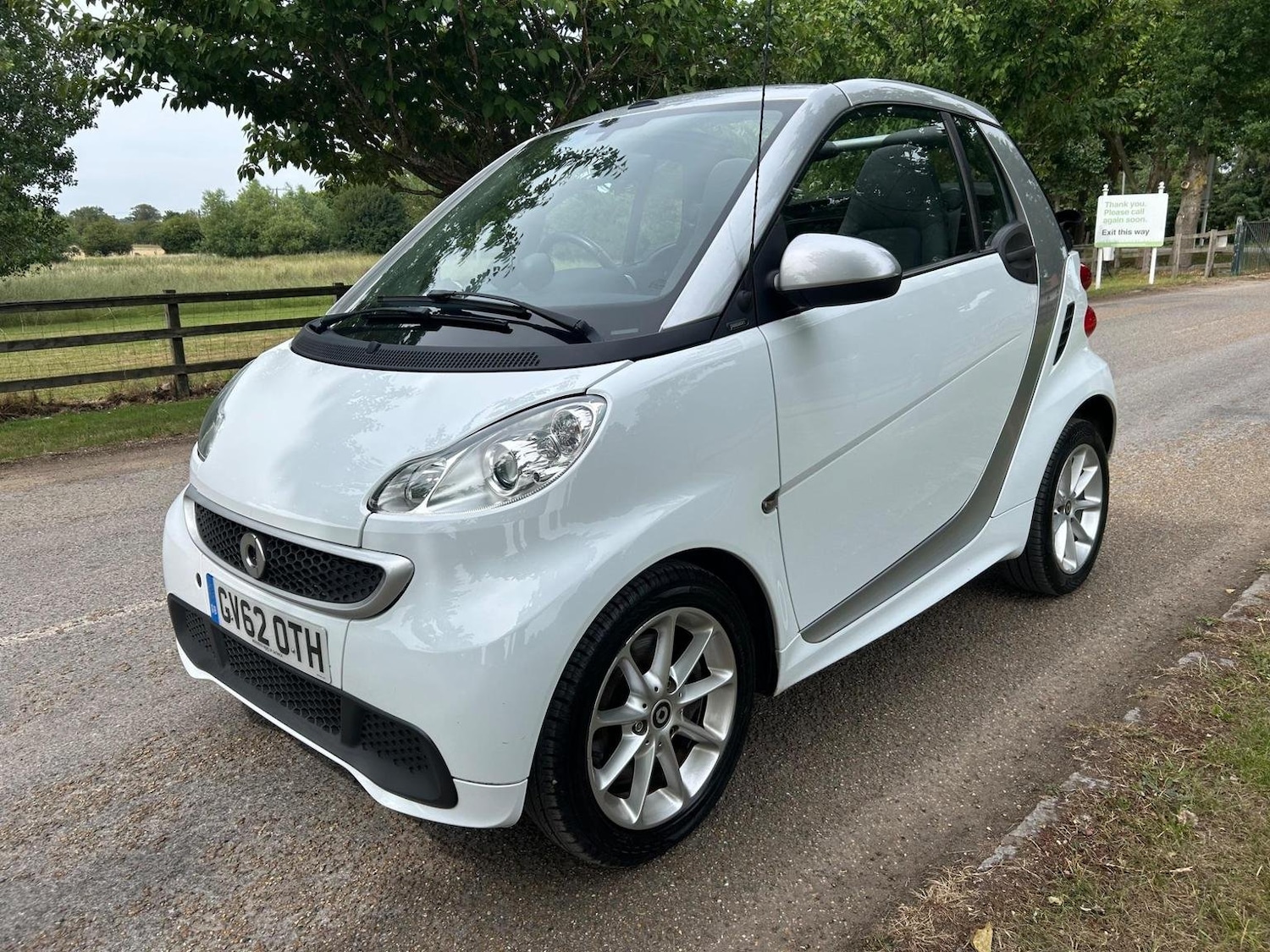 Used smart fortwo 2013 for sale - 77445660: Photo 12