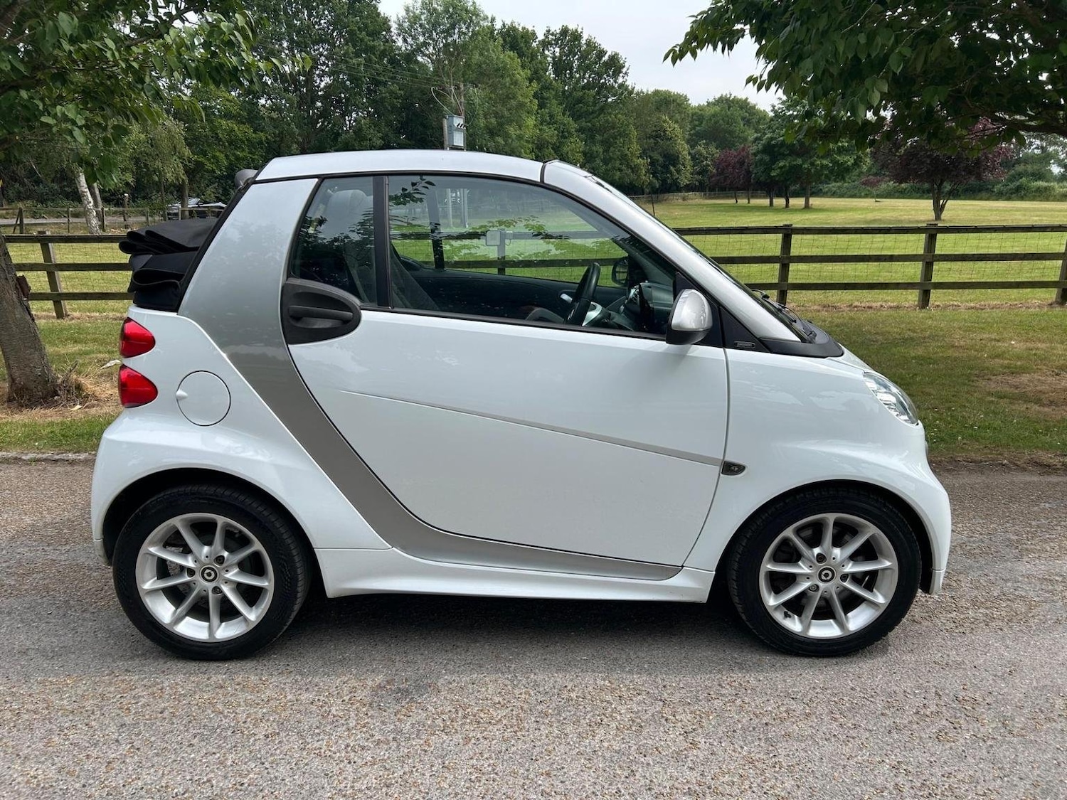 Used smart fortwo 2013 for sale - 77445660: Photo 21