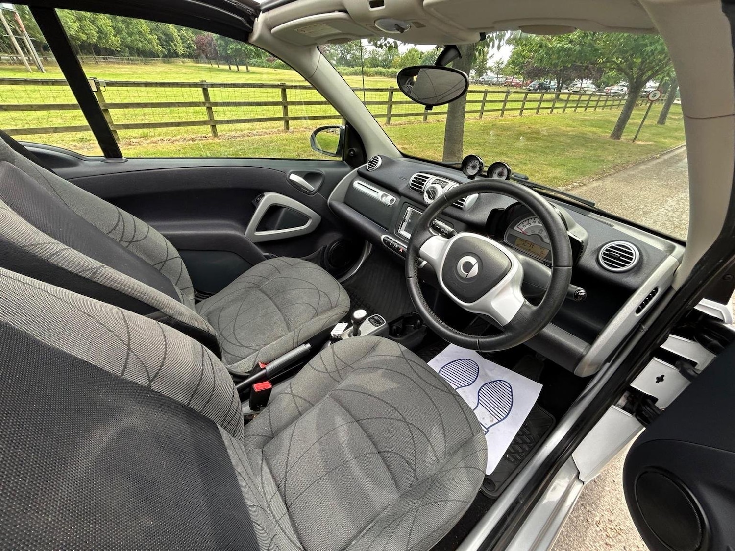 Used smart fortwo 2013 for sale - 77445660: Photo 25