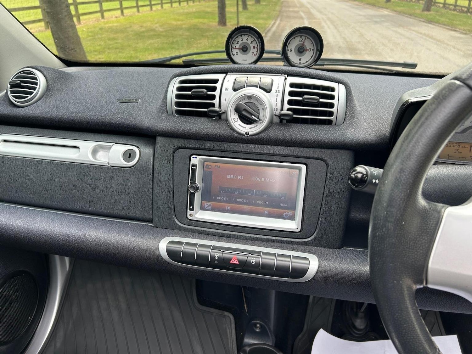 Used smart fortwo 2013 for sale - 77445660: Photo 27