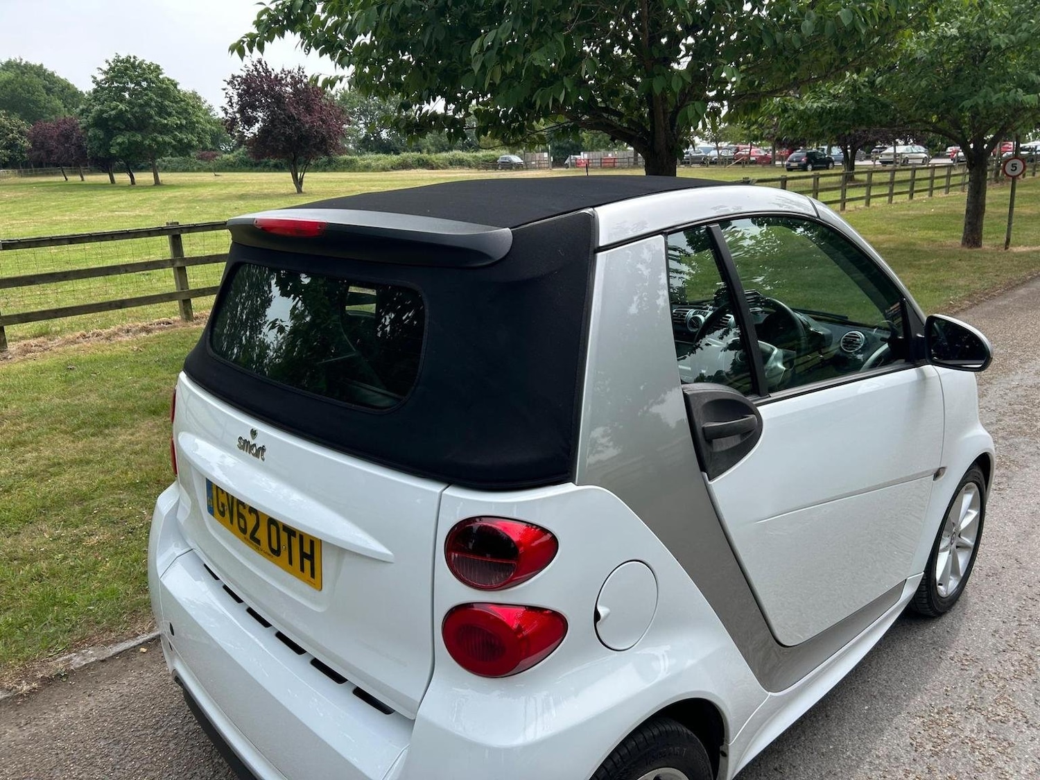 Used smart fortwo 2013 for sale - 77445660: Photo 29