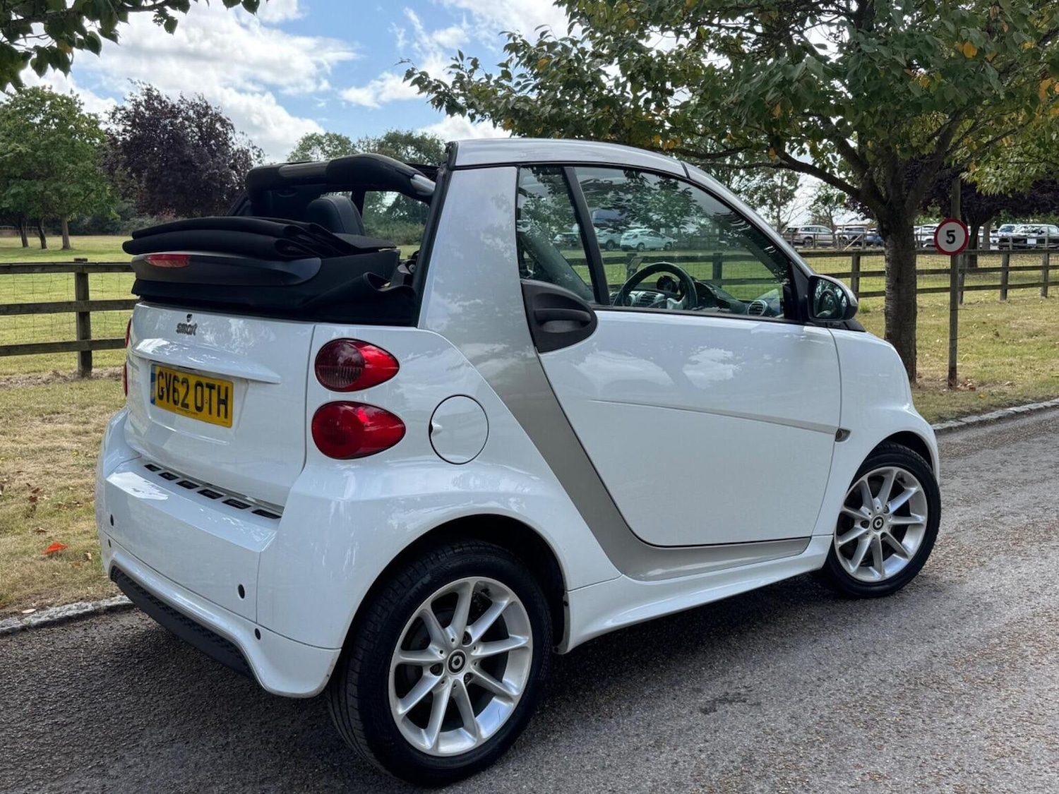 Used smart fortwo 2013 for sale - 77445660: Photo 35